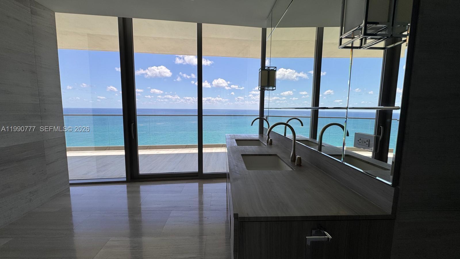 18975 Collins Ave #2500 Sunny Isles Beach, FL 33160