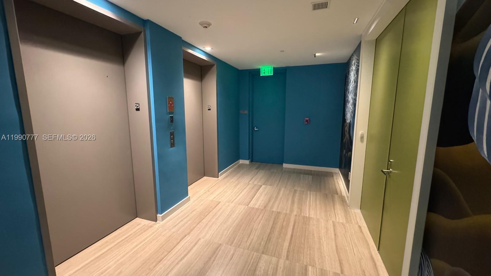 18975 Collins Ave #2500 Sunny Isles Beach, FL 33160