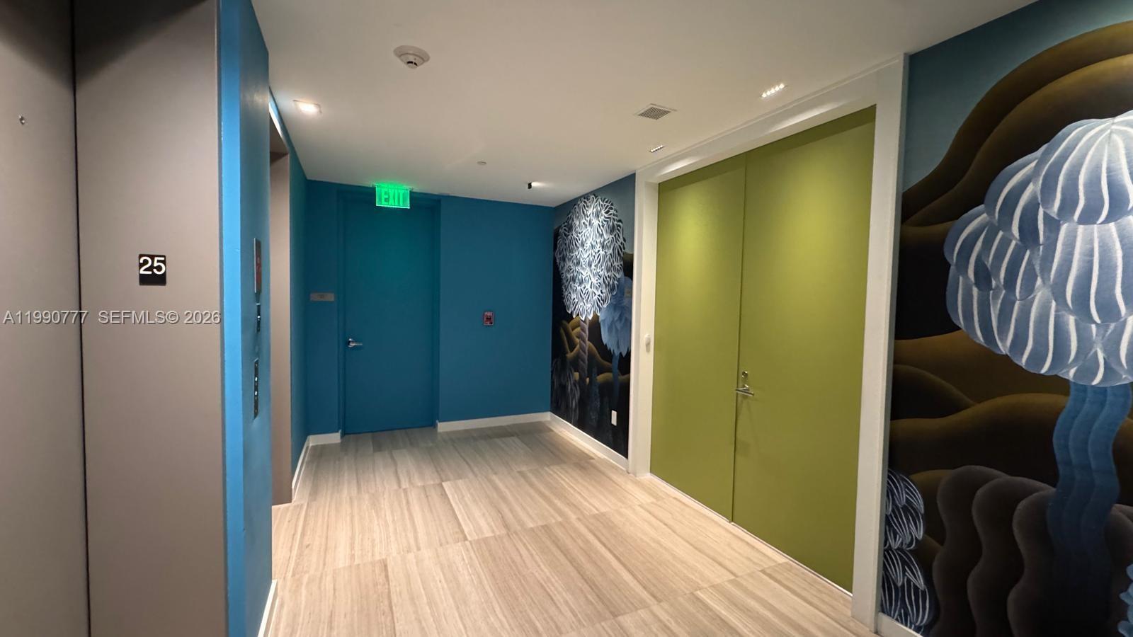 18975 Collins Ave #2500 Sunny Isles Beach, FL 33160