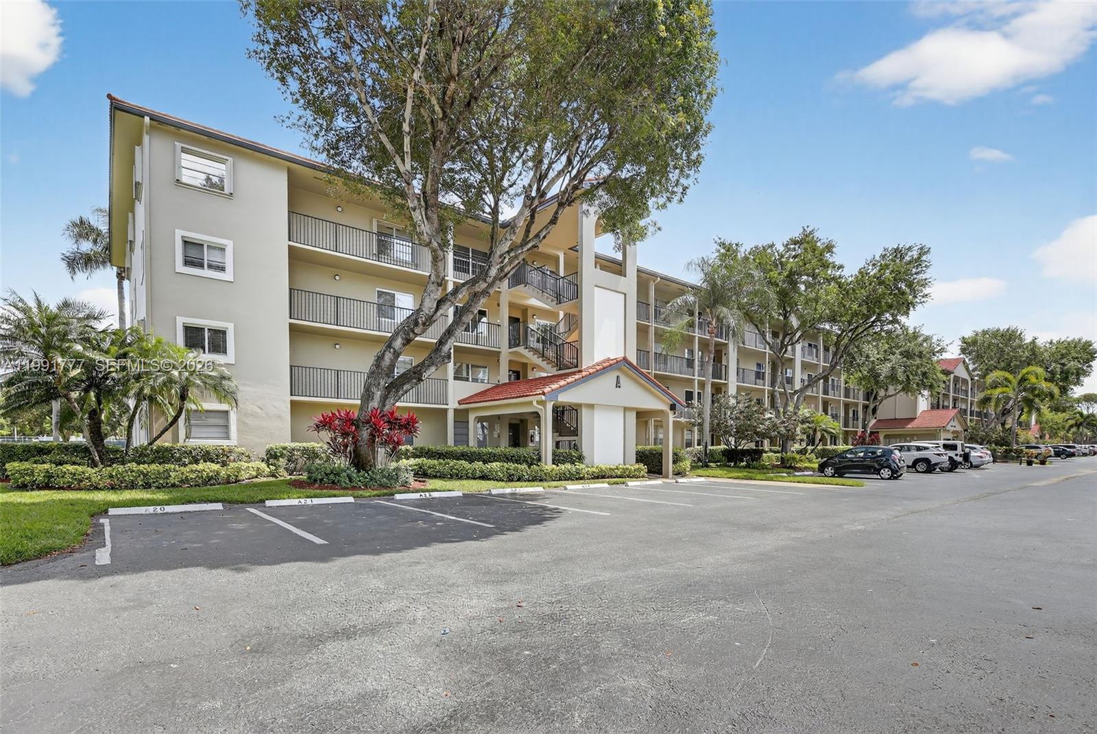 901 SW 128th Ter #102A Pembroke Pines, FL 33027