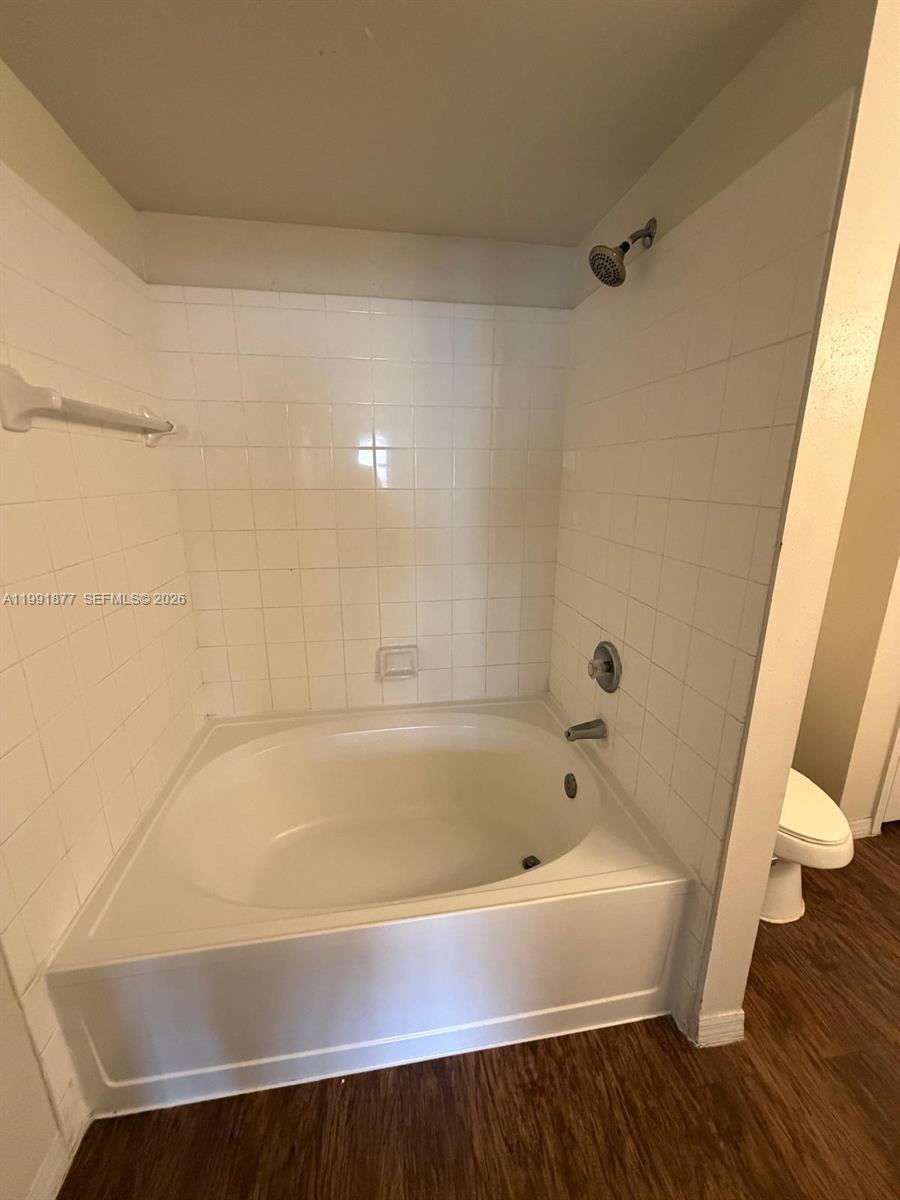 Undisclosed Address Pembroke Pines, FL 33025