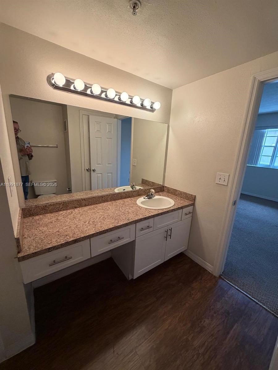 Undisclosed Address Pembroke Pines, FL 33025