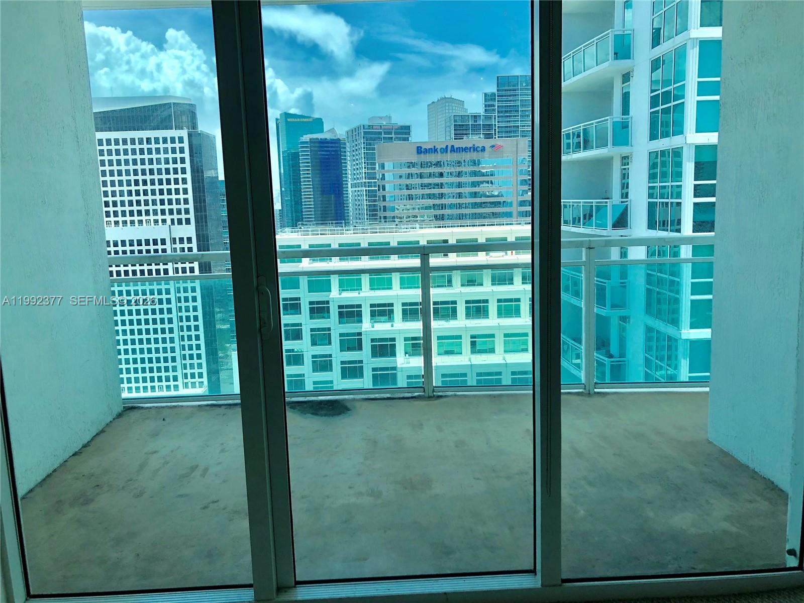 image The Plaza on Brickell West20