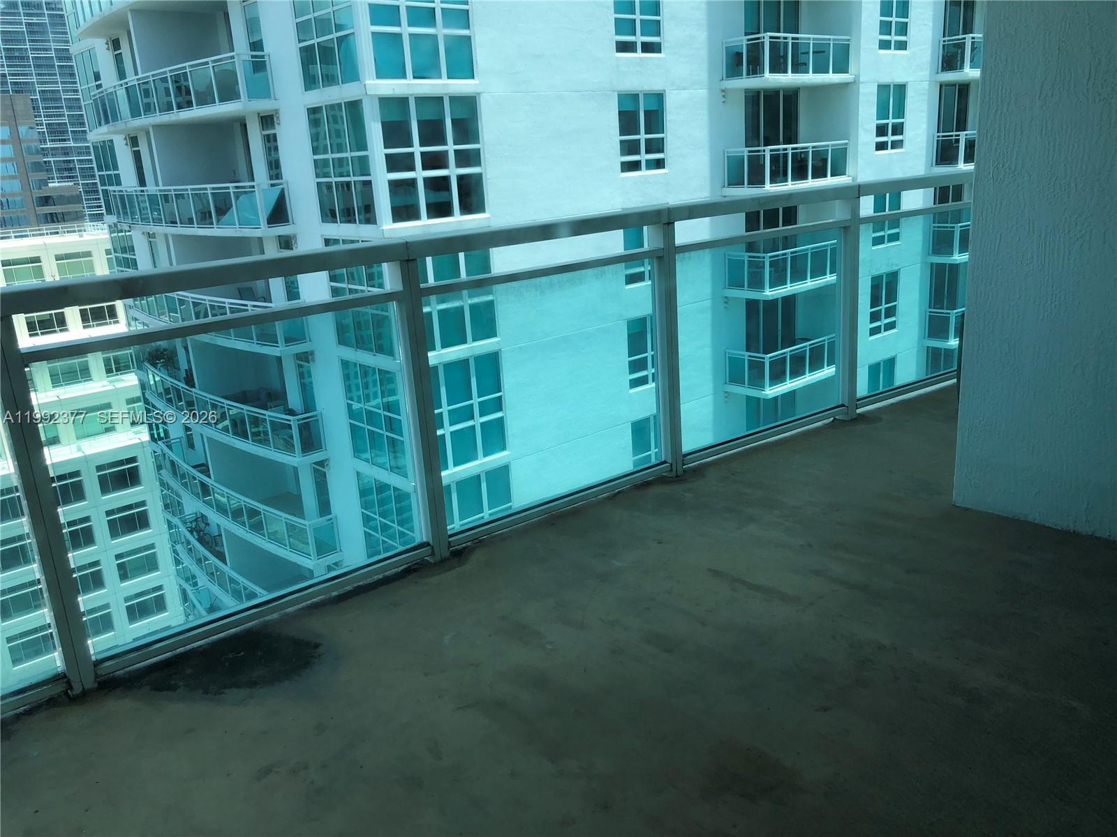 image The Plaza on Brickell West21