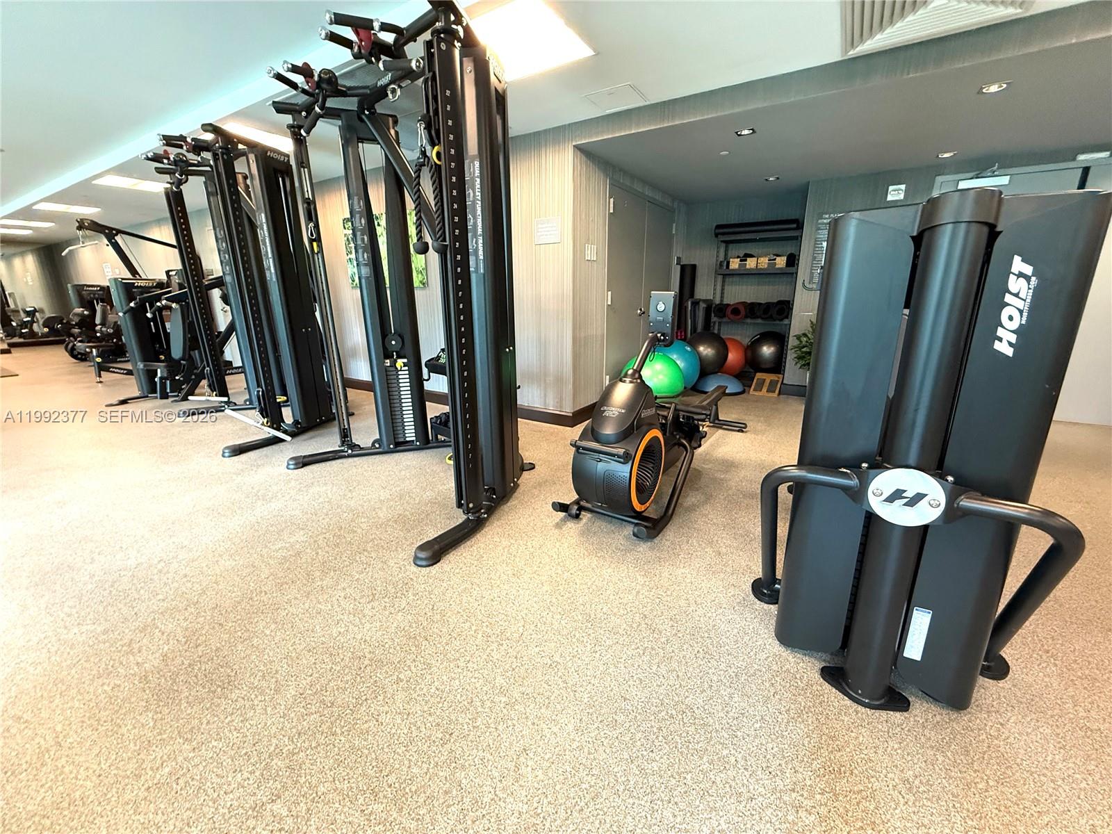 image The Plaza on Brickell West39