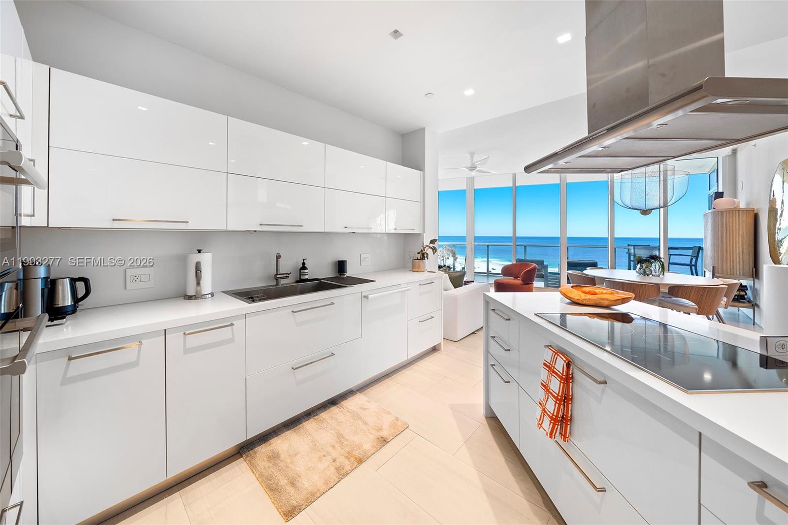 image Continuum South Beach South Tower3