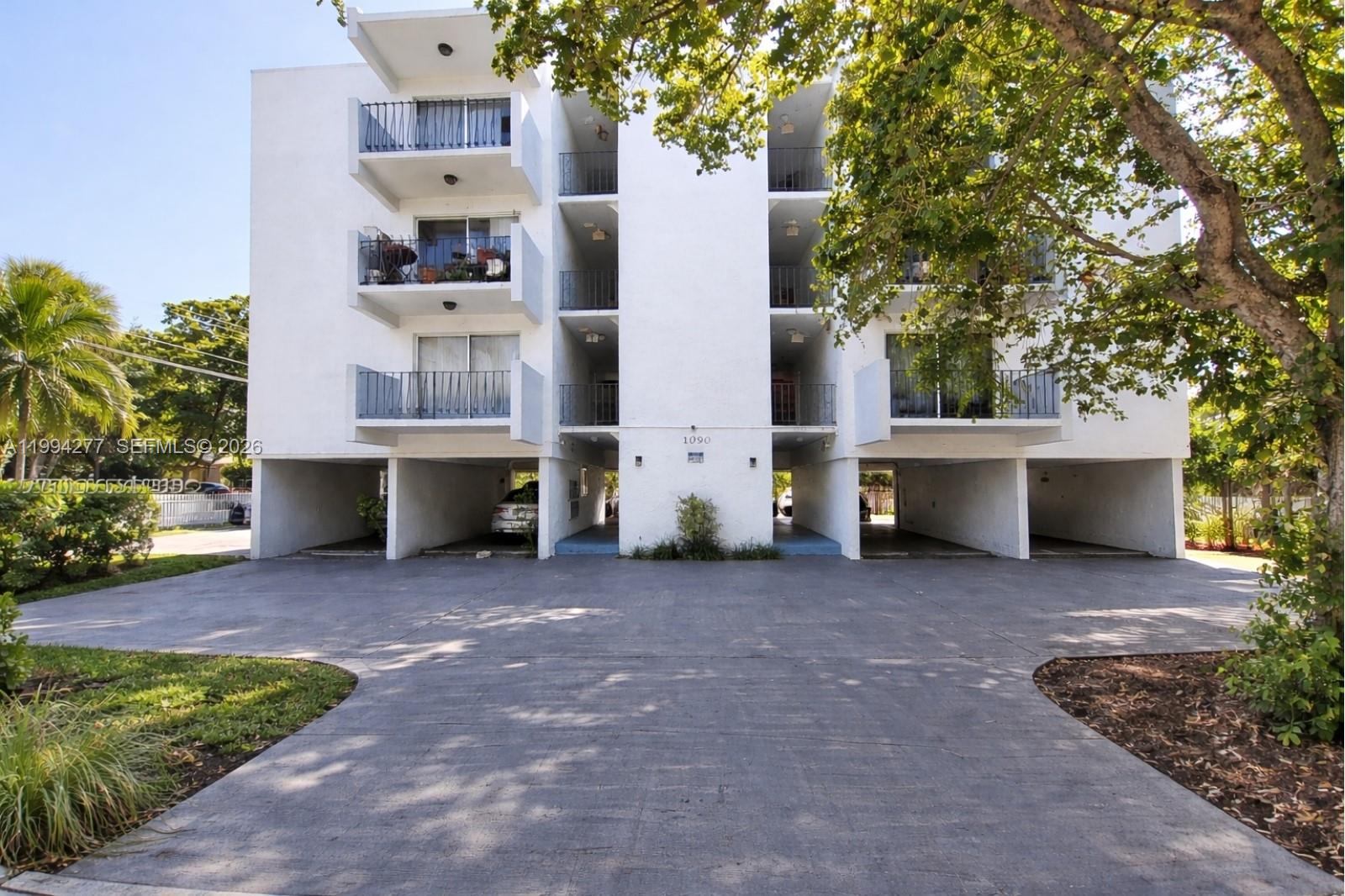 1090 NE 129th St #205 North Miami, FL 33161