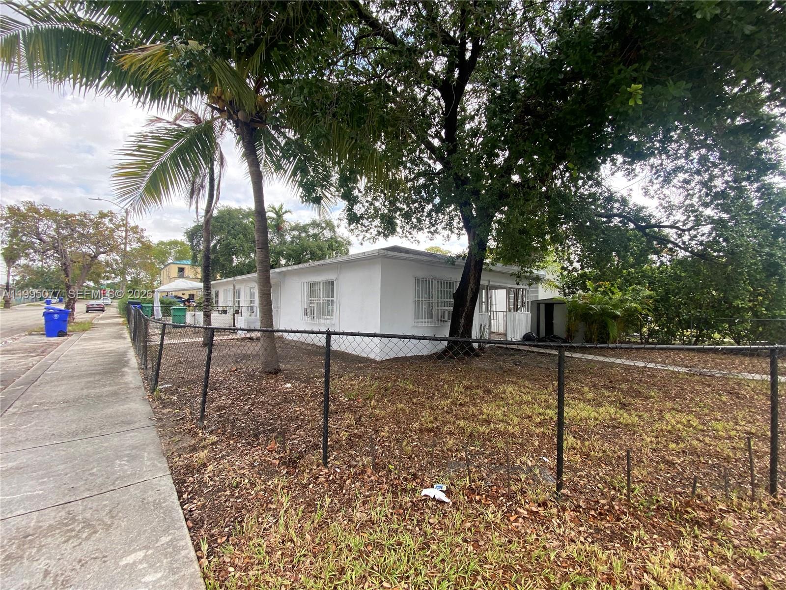 5905 NW 3rd Ave #2/2