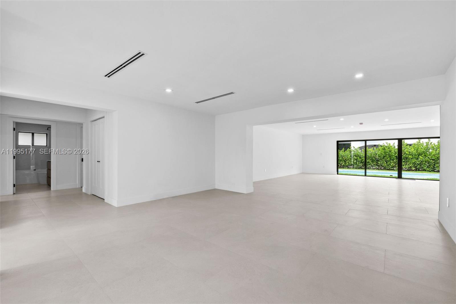 6091 SW 79th St South Miami, FL 33143