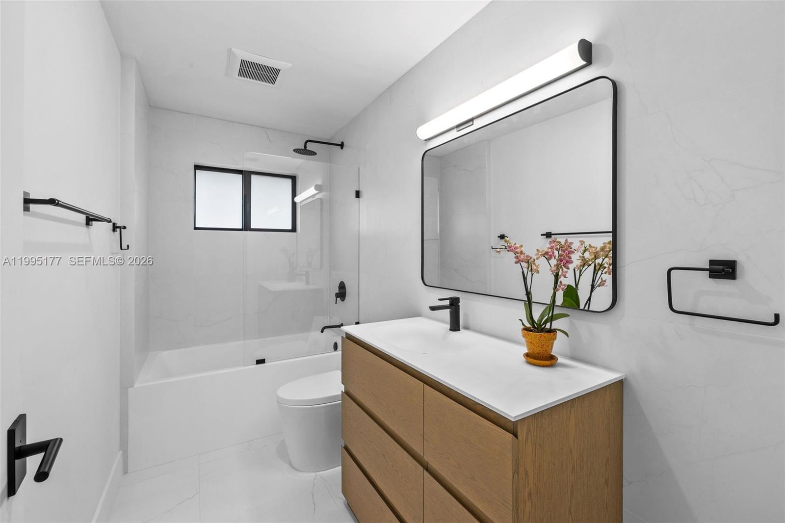 6091 SW 79th St South Miami, FL 33143