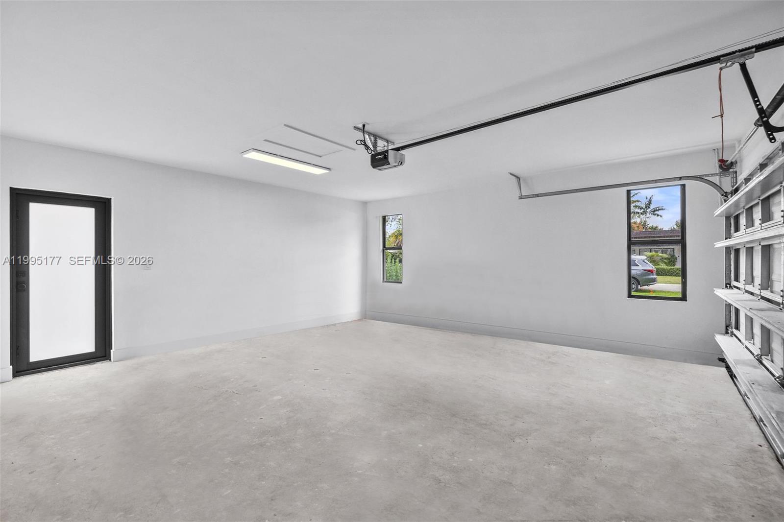 6091 SW 79th St South Miami, FL 33143