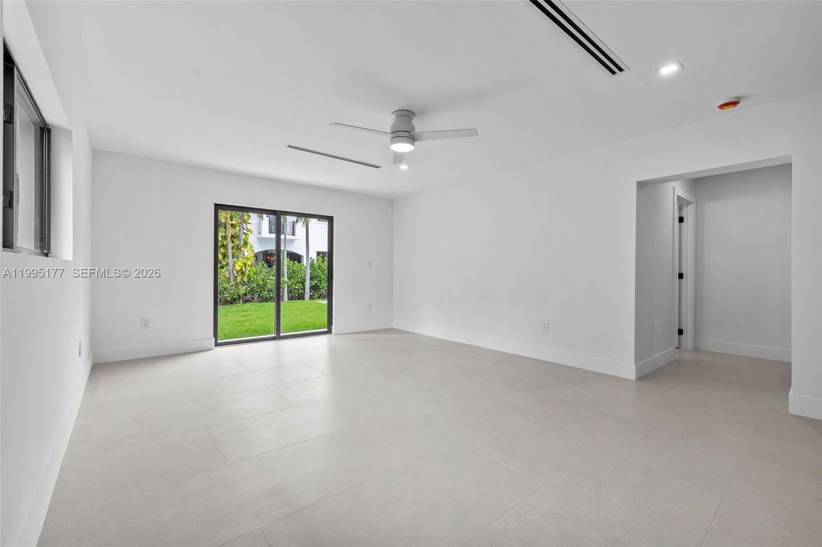 6091 SW 79th St South Miami, FL 33143