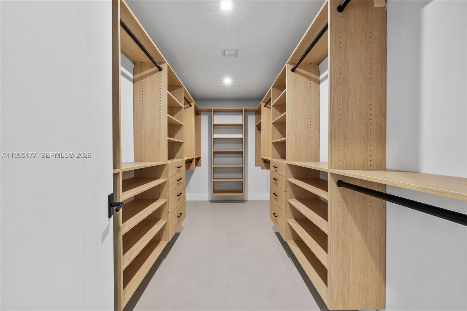 6091 SW 79th St South Miami, FL 33143