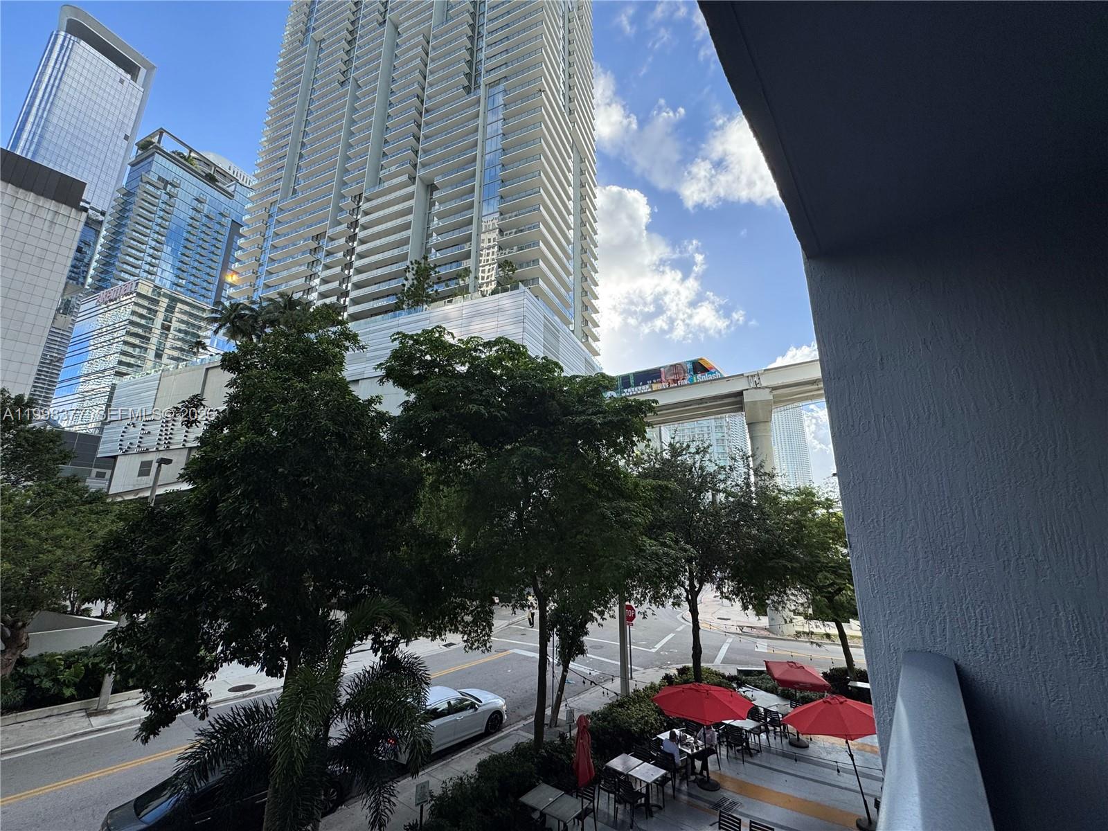 image MyBrickell27
