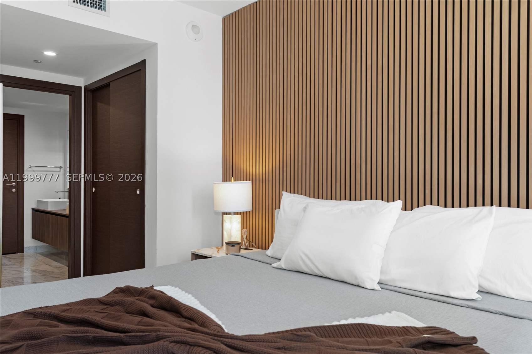 image Brickell Flatiron9