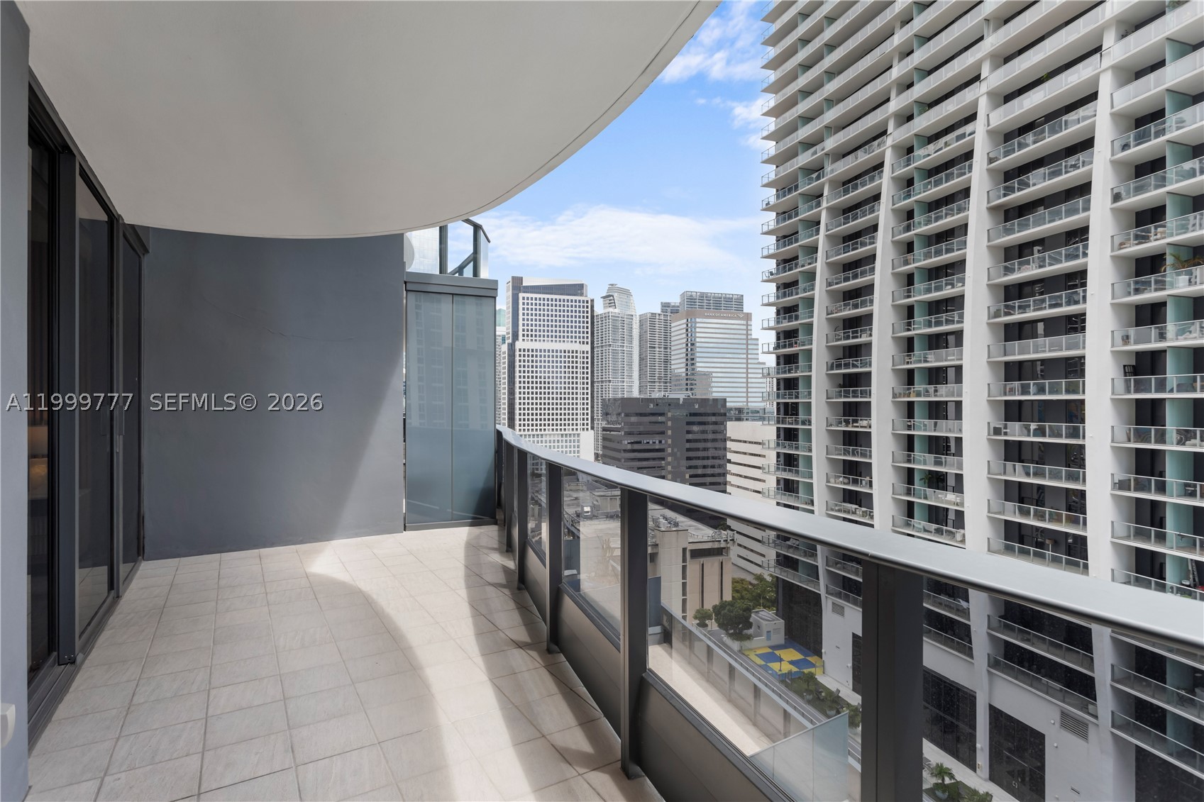 image Brickell Flatiron26