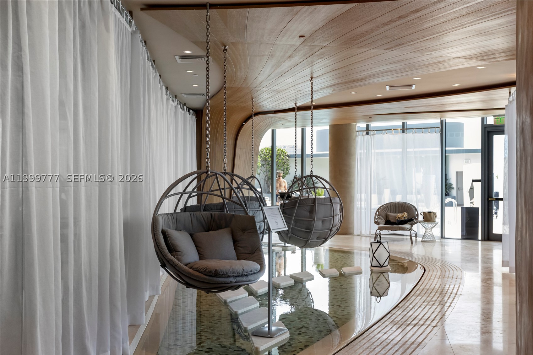 image Brickell Flatiron36