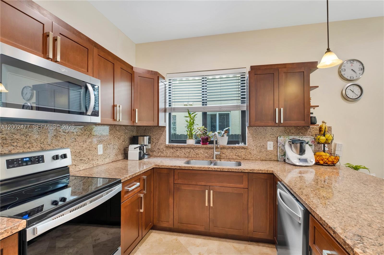 3141 Day Ave #3141 Miami, FL 33133