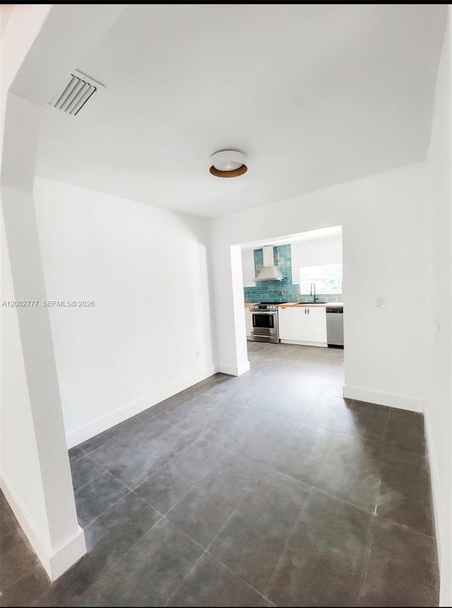 3685 SW 1st Ave Miami, FL 33145