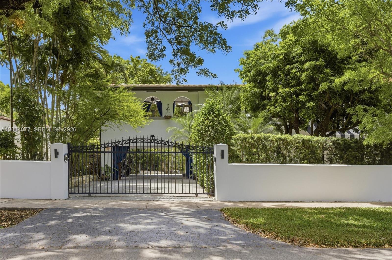 1103 Pizarro St Coral Gables, FL 33134