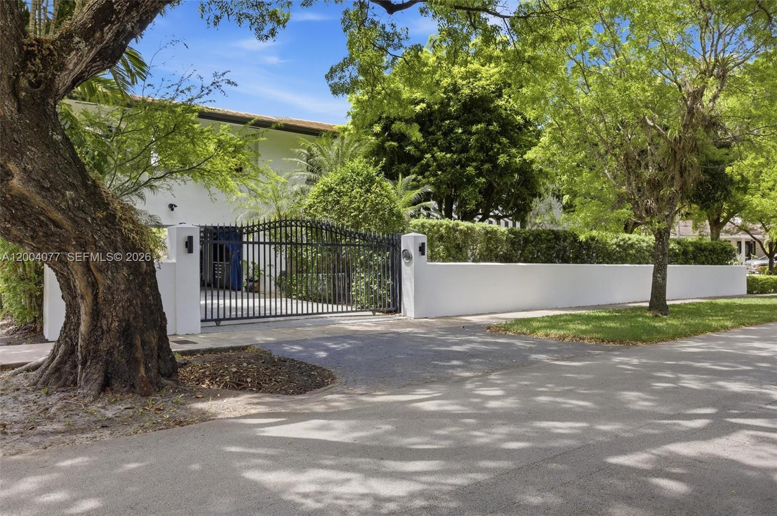 1103 Pizarro St Coral Gables, FL 33134