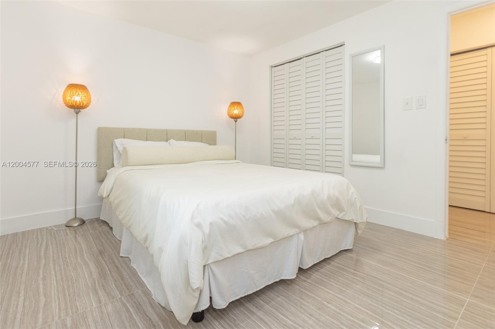 1690 Daytonia Rd Miami Beach, FL 33141