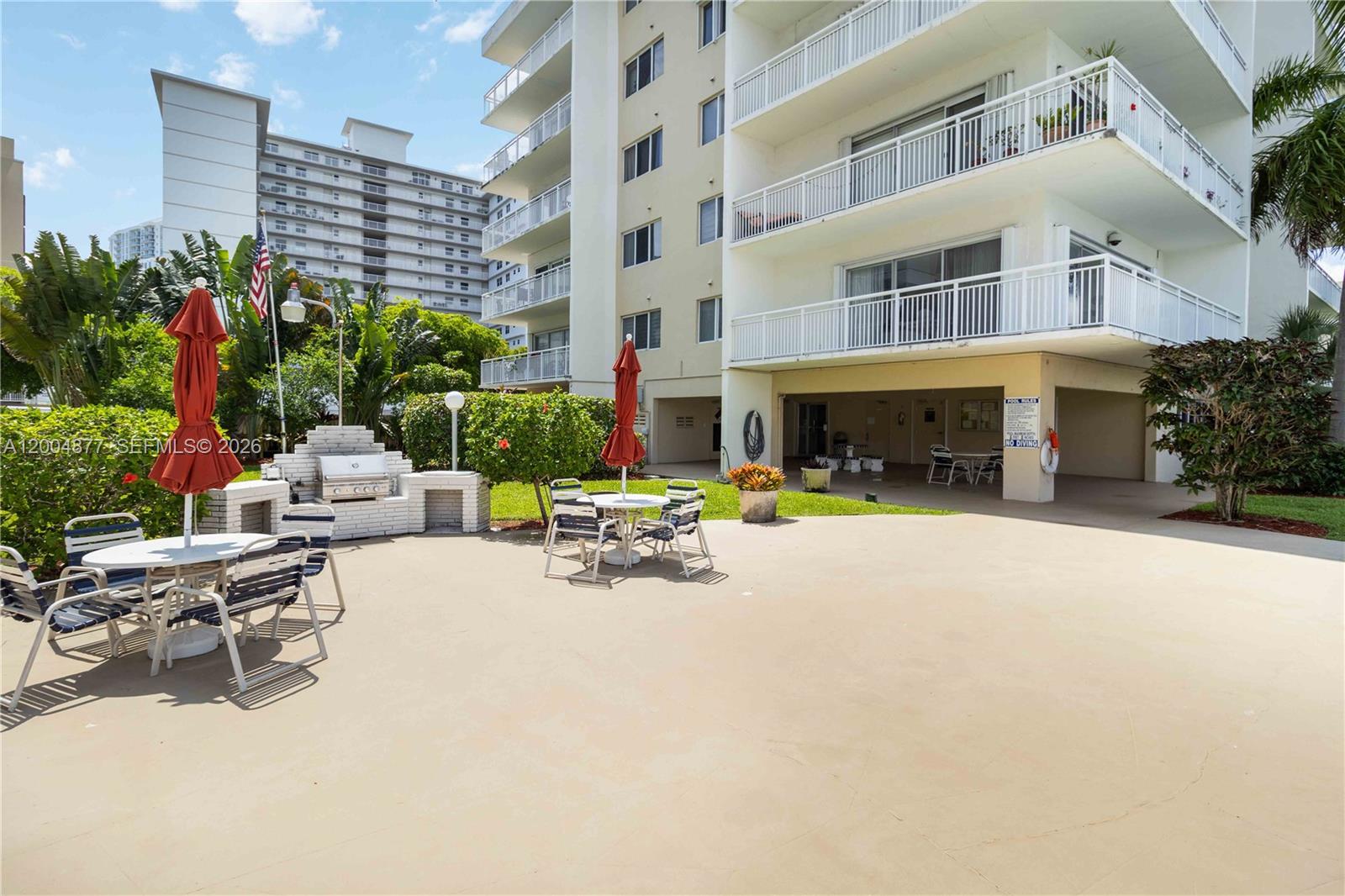 126 Golden Isles Dr #32A Hallandale Beach, FL 33009
