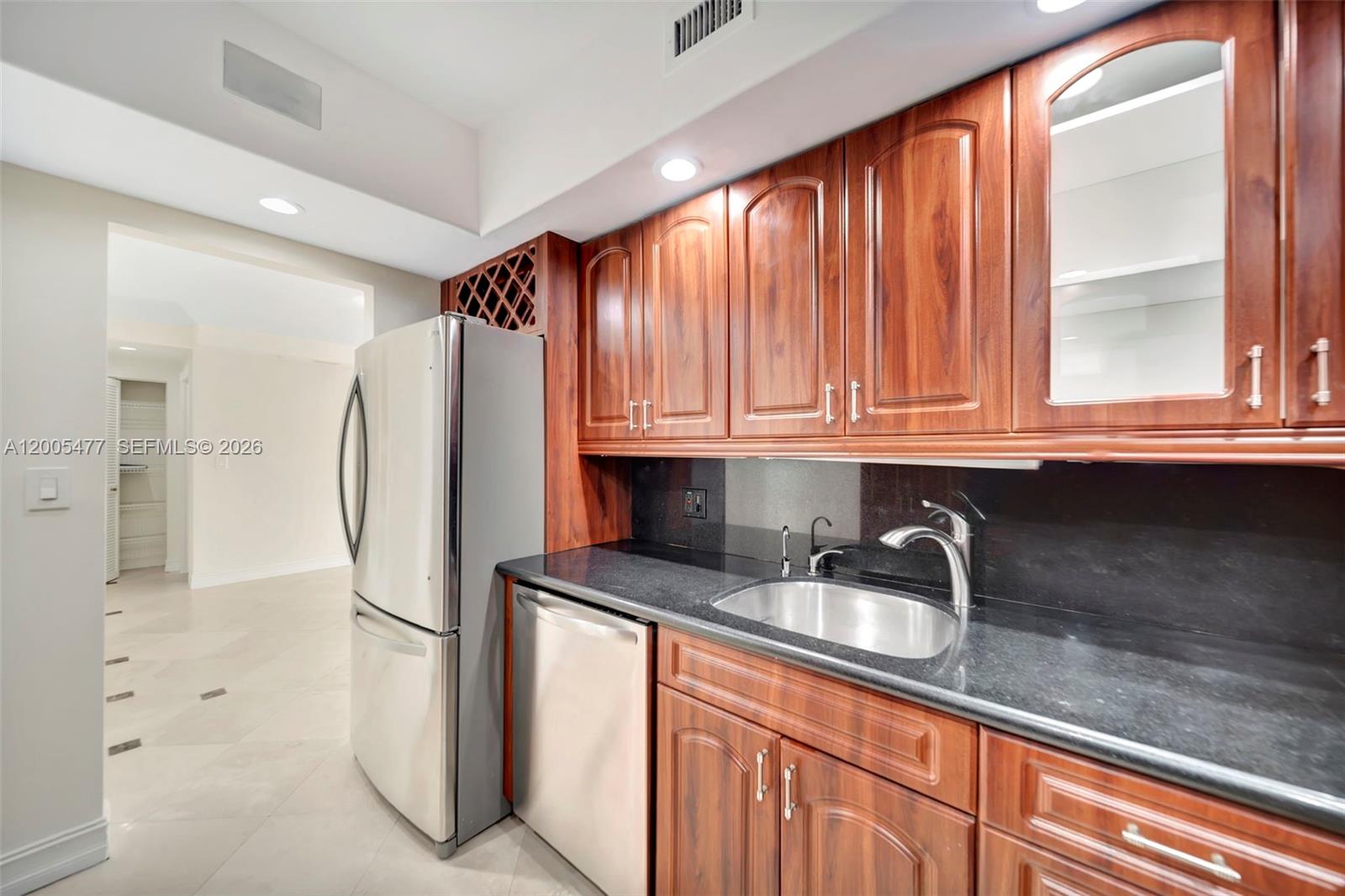 1985 S Ocean Dr #20A Hallandale Beach, FL 33009