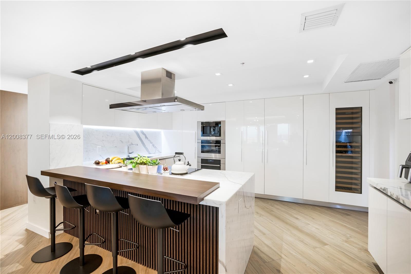 330 Sunny Isles Blvd #5-2403 Sunny Isles Beach, FL 33160