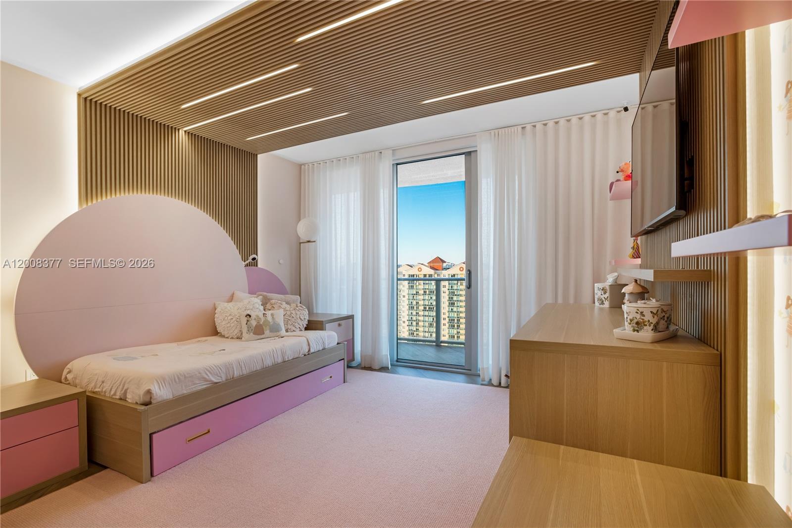 330 Sunny Isles Blvd #5-2403 Sunny Isles Beach, FL 33160