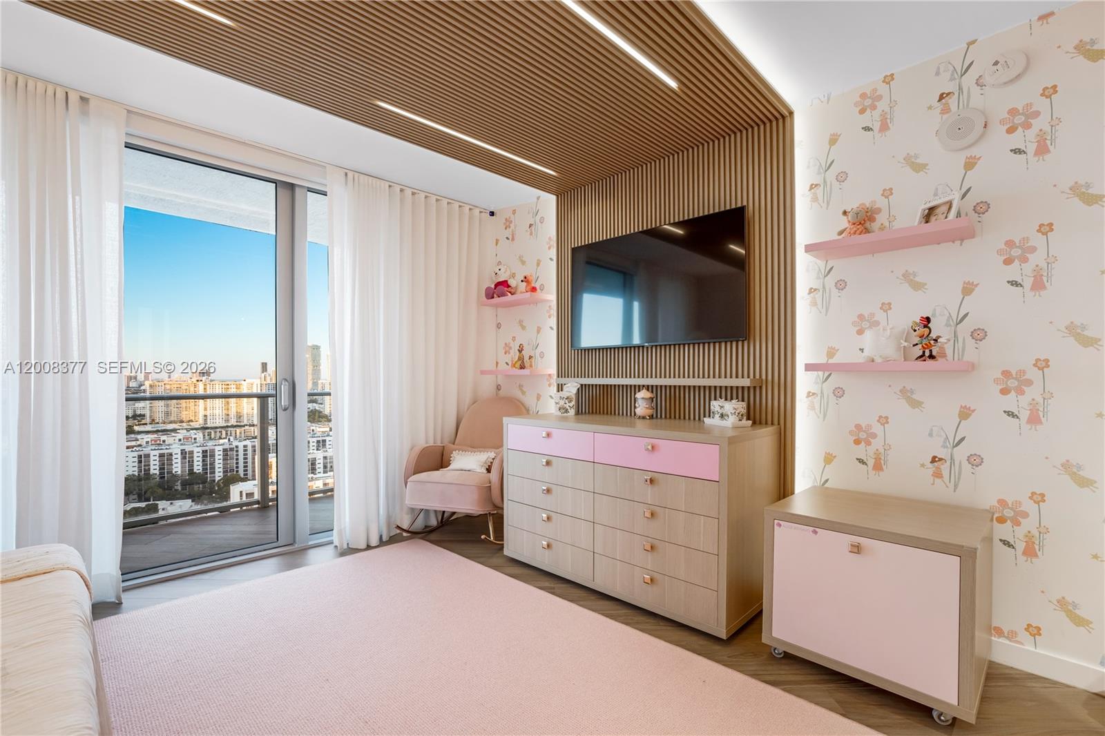 330 Sunny Isles Blvd #5-2403 Sunny Isles Beach, FL 33160