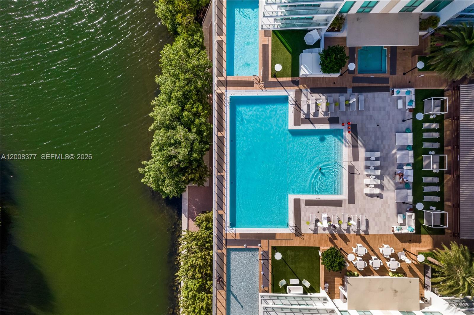 330 Sunny Isles Blvd #5-2403 Sunny Isles Beach, FL 33160