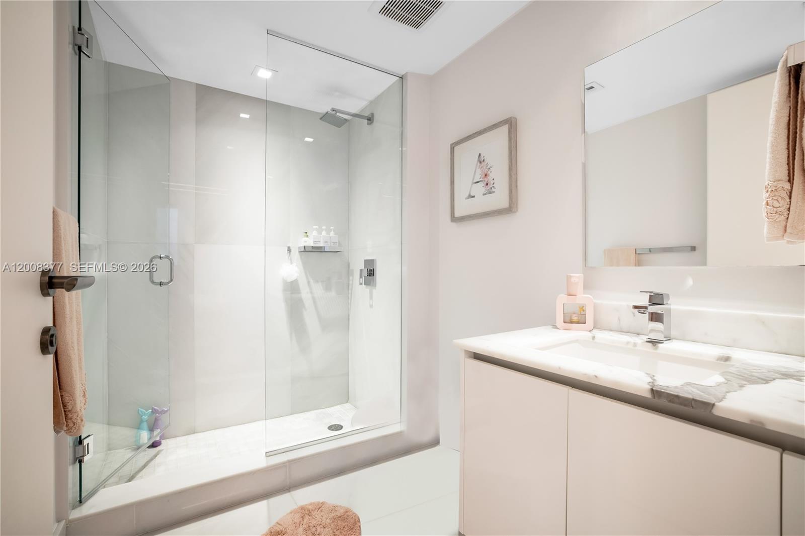 330 Sunny Isles Blvd #5-2403 Sunny Isles Beach, FL 33160