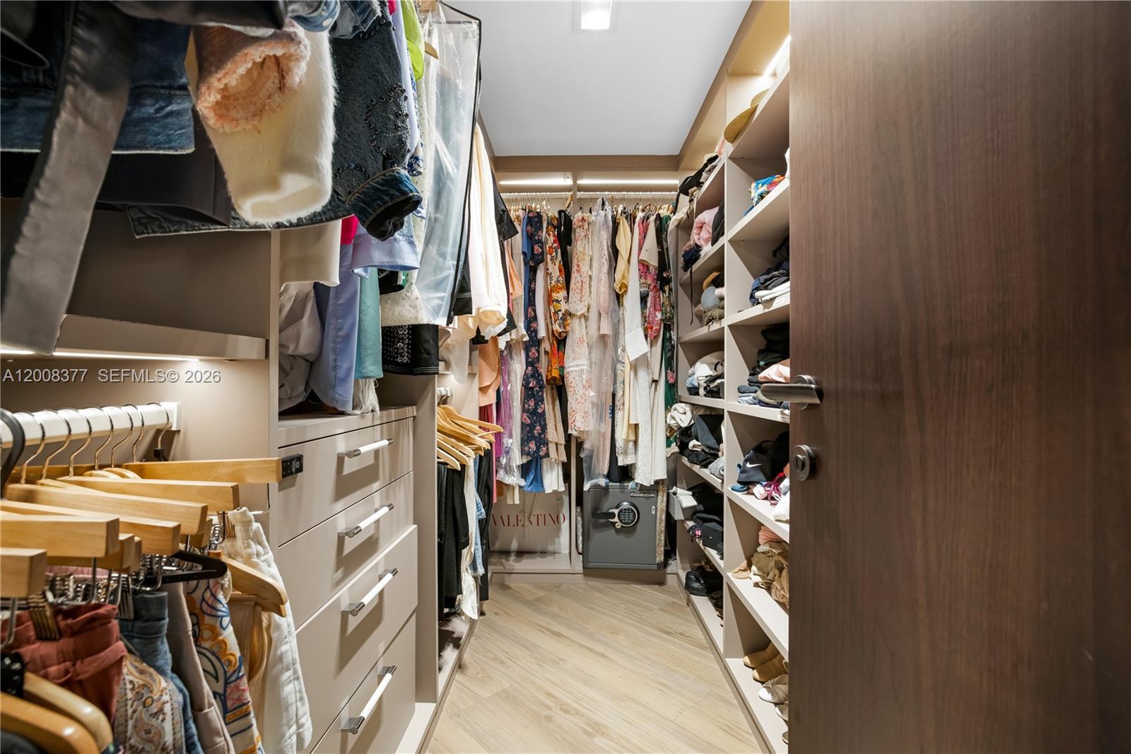 330 Sunny Isles Blvd #5-2403 Sunny Isles Beach, FL 33160