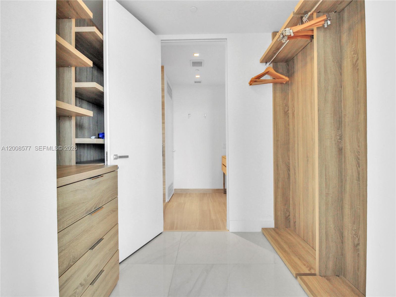 18975 Collins Ave #4303 Sunny Isles Beach, FL 33160