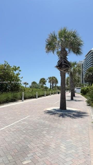 5875 Collins Ave #708 Miami Beach, FL 33140