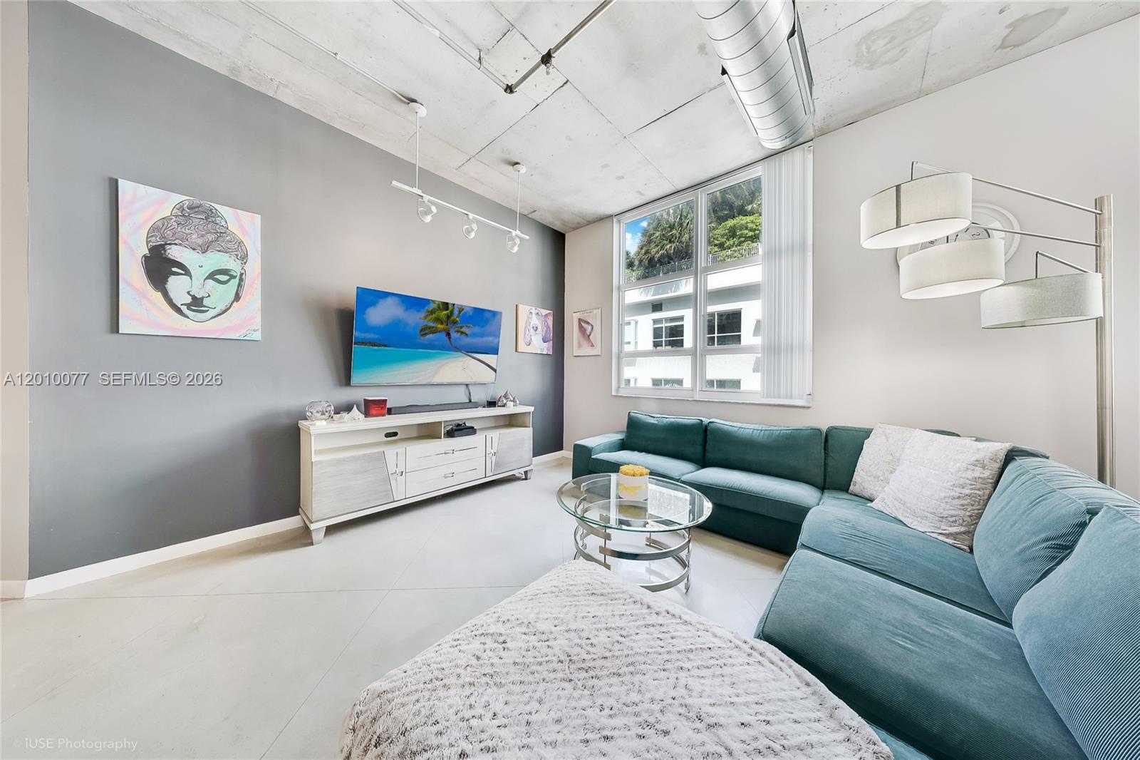 image Cite on the Bay East3