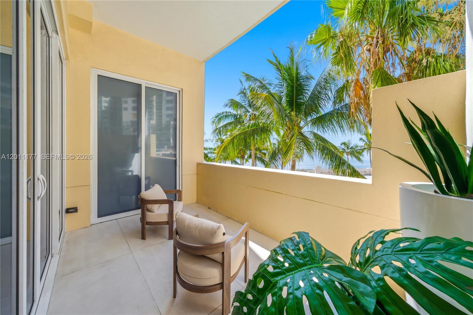 808 Brickell Key Dr #408 Miami, FL 33131