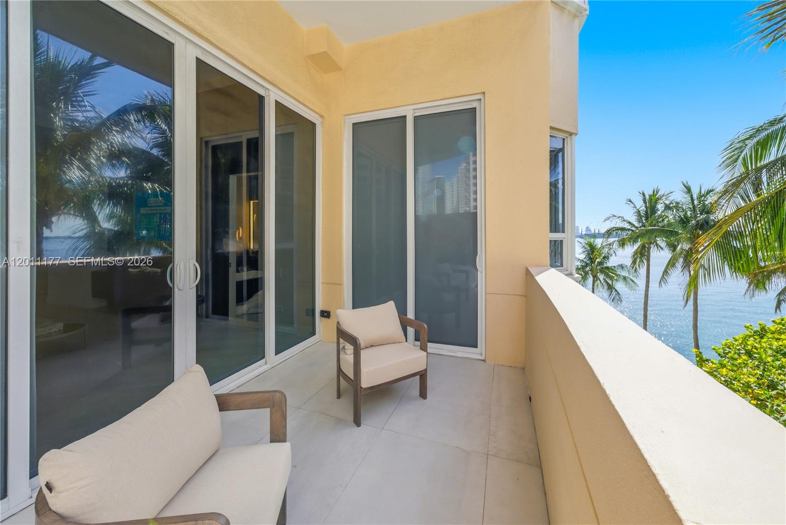 808 Brickell Key Dr #408 Miami, FL 33131