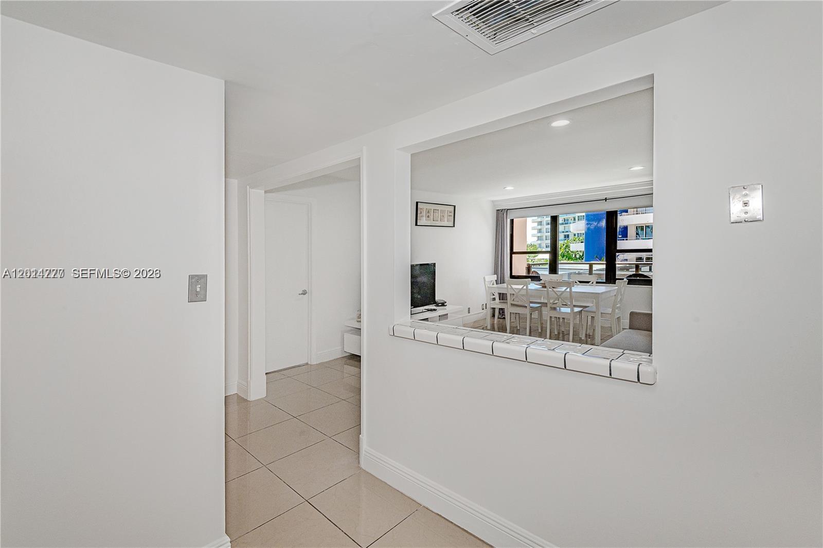 5225 Collins Ave #407 Miami Beach, FL 33140