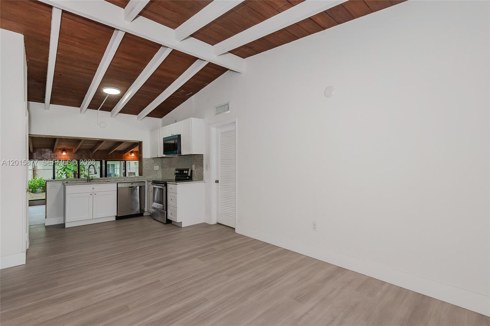 12725 SW 80th Ave Pinecrest, FL 33156