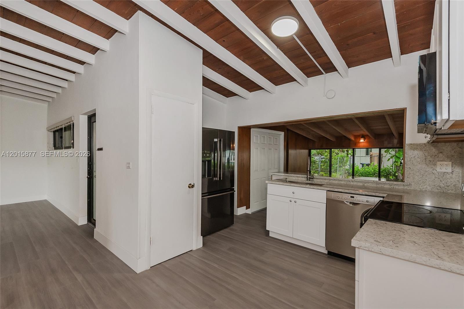12725 SW 80th Ave Pinecrest, FL 33156