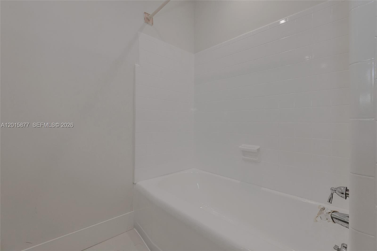 12725 SW 80th Ave Pinecrest, FL 33156