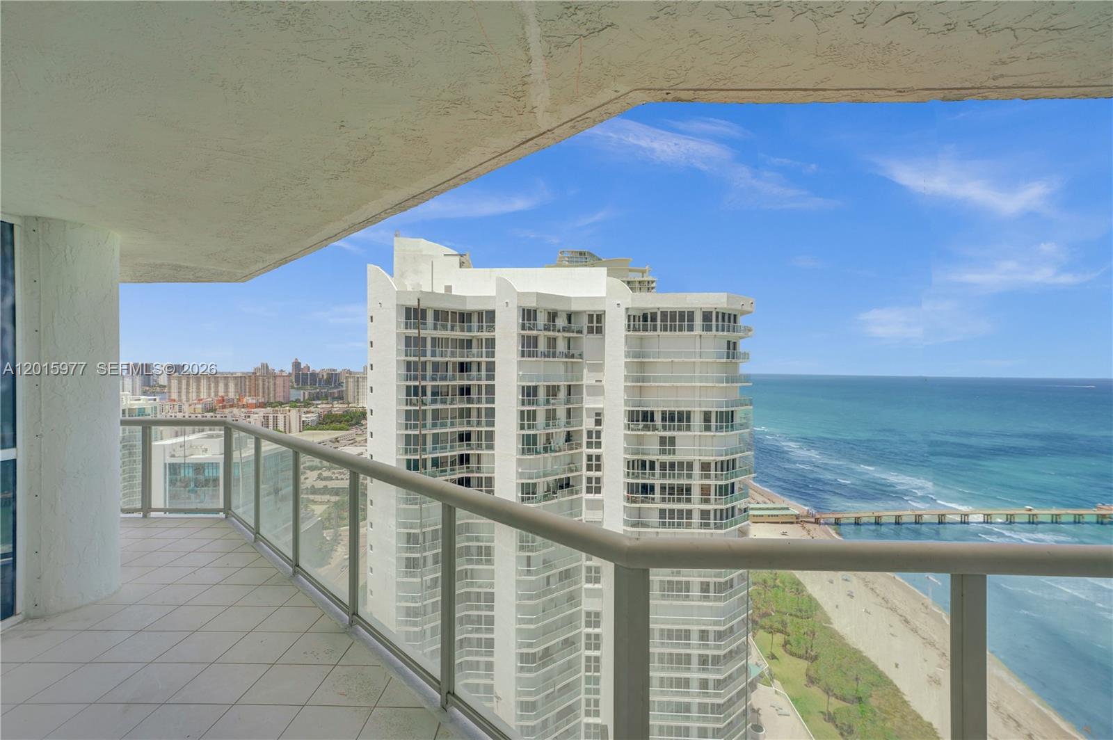 16425 Collins Ave #2715 Sunny Isles Beach, FL 33160