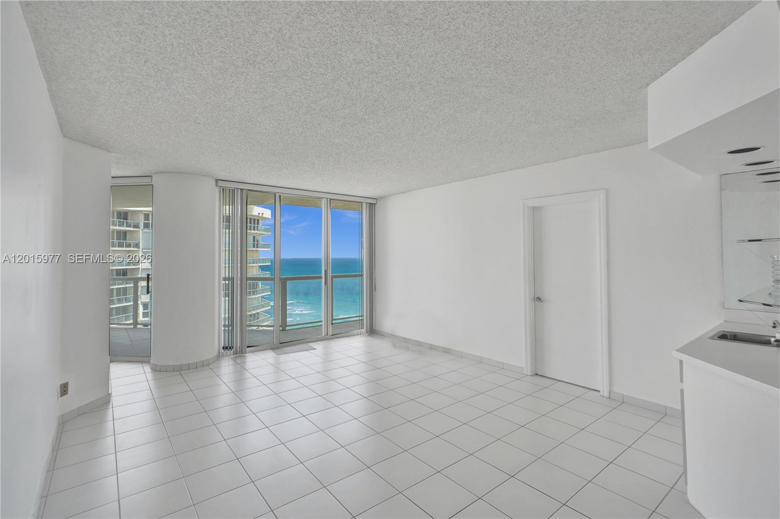 16425 Collins Ave #2715 Sunny Isles Beach, FL 33160