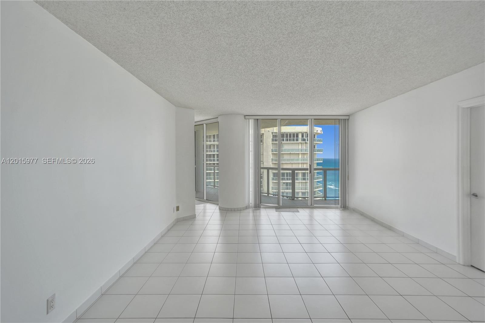 16425 Collins Ave #2715 Sunny Isles Beach, FL 33160