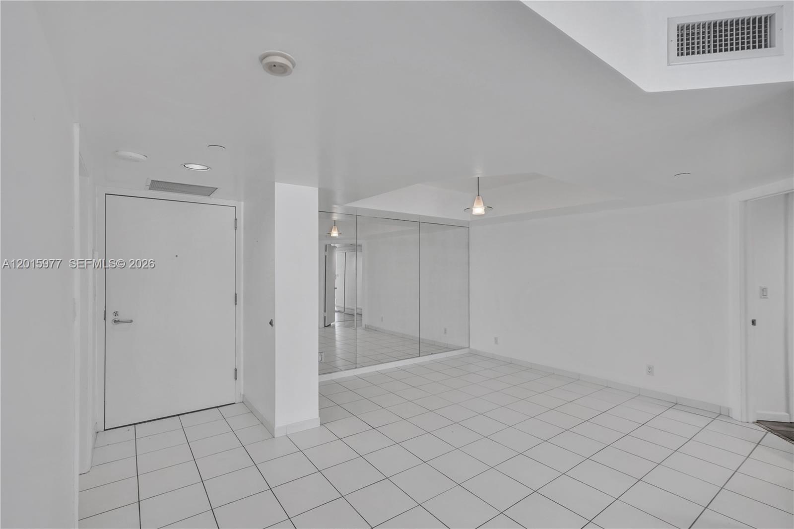 16425 Collins Ave #2715 Sunny Isles Beach, FL 33160