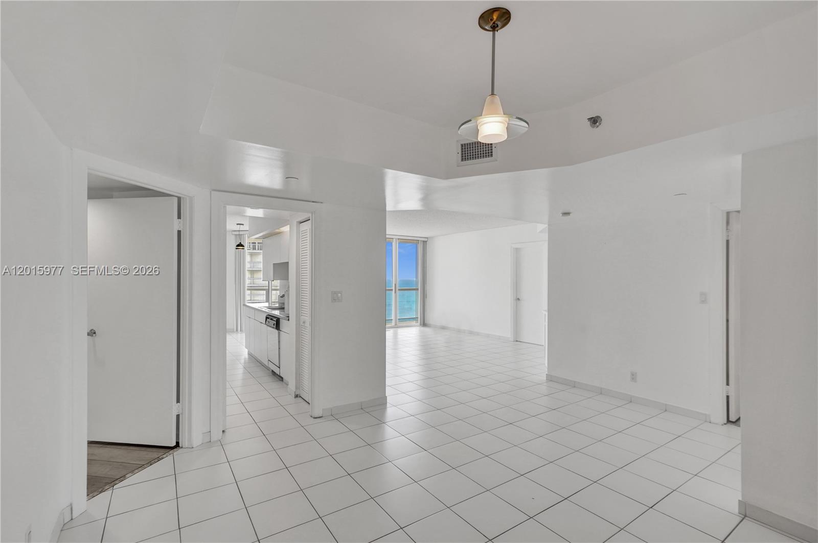 16425 Collins Ave #2715 Sunny Isles Beach, FL 33160