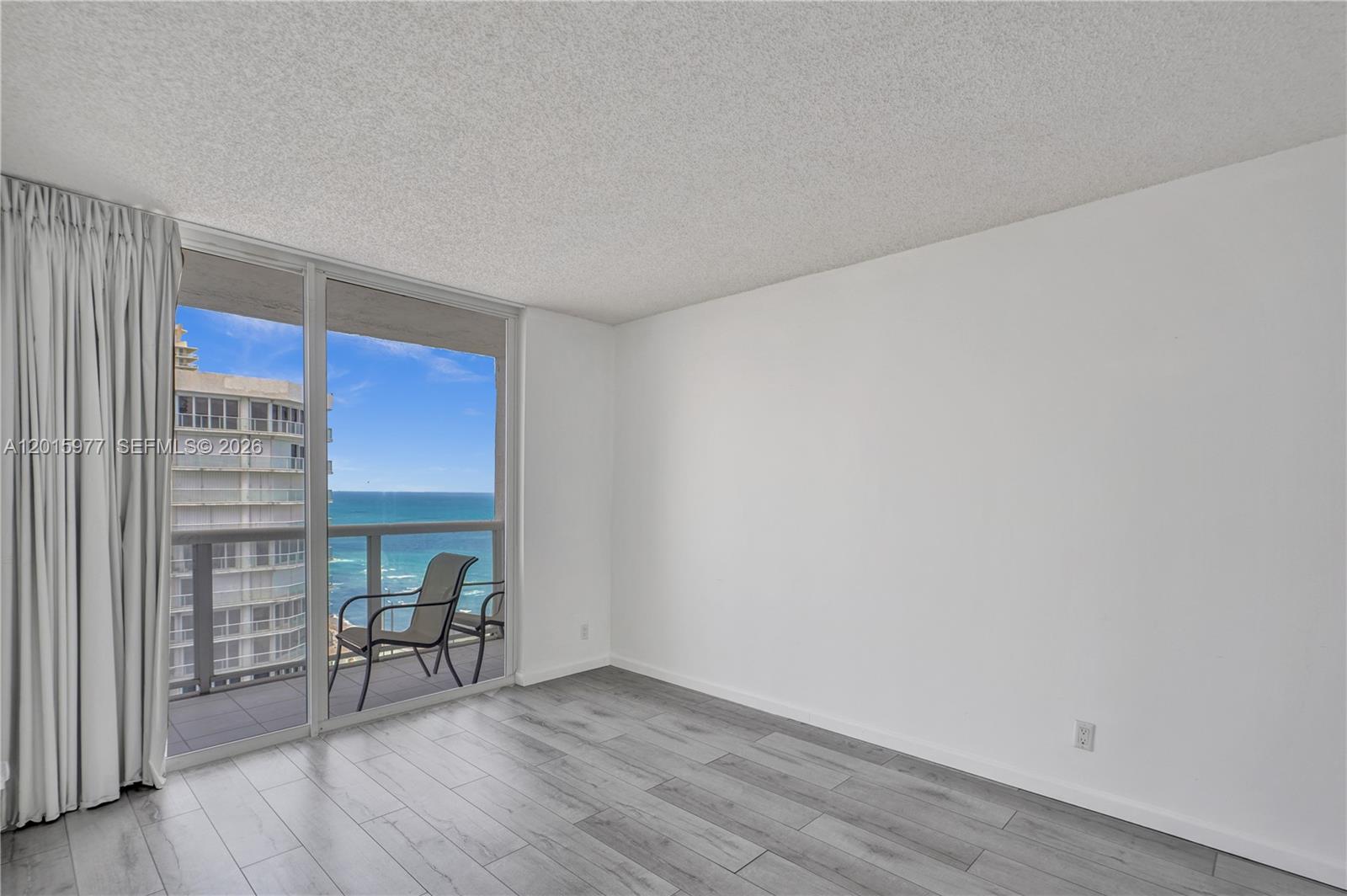 16425 Collins Ave #2715 Sunny Isles Beach, FL 33160