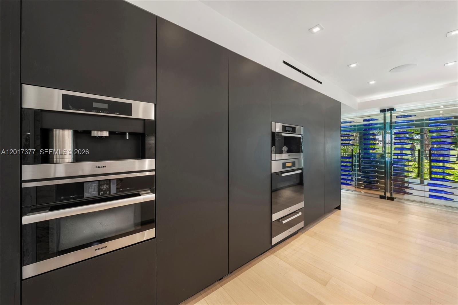 5750 La Gorce Dr Miami Beach, FL 33140